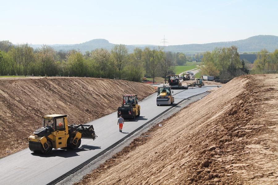 80 de bani pe metrul pătrat pentru terenurile expropriate pe traseul Drumului Expres Craiova- Slatina- Pitești. Ce variante au nemulțumiții