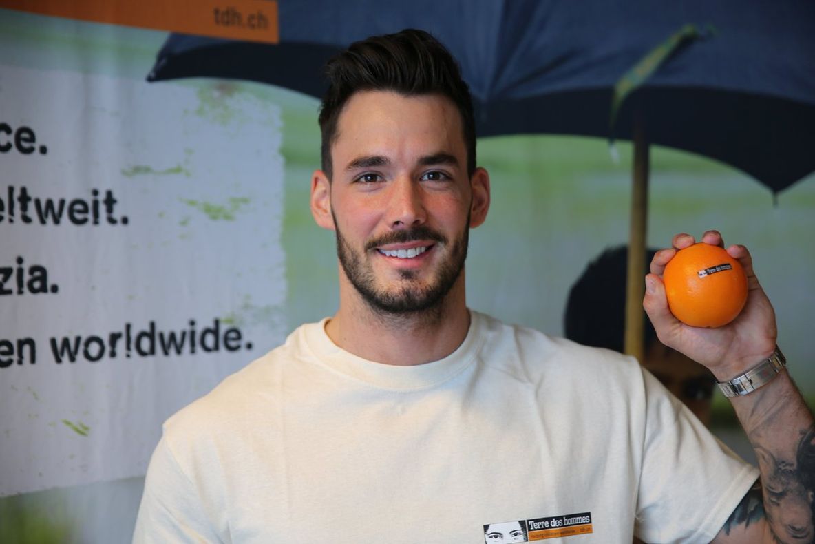 Roman Burki de la Borussia Dortmund vine în judeţul Olt pentru un meci demonstrativ