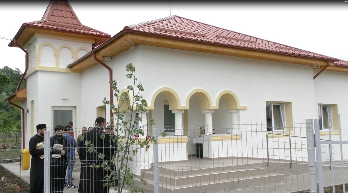 Centru de permanență și cabinet stomatologic, într-o comună din Olt