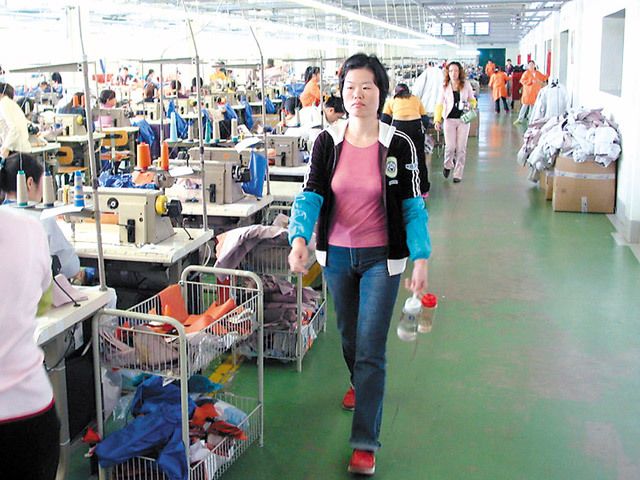 Peste 200 de persoane din spațiul extracomunitar lucrează în Olt. La ce societăți sunt angajați