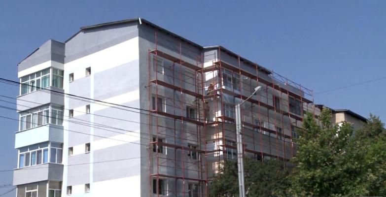 Primăria Slatina face inventarul blocurilor nereabilitate. Ce trebuie să facă proprietarii