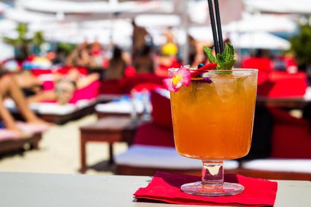 Plaja Olt, închisă după furtuna de noaptea trecută- FOTO