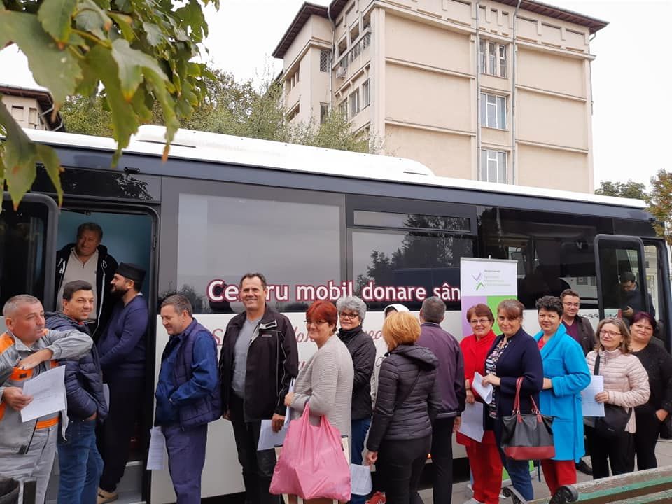 Campanie socială impresionantă, inițiată de un preot din Olt