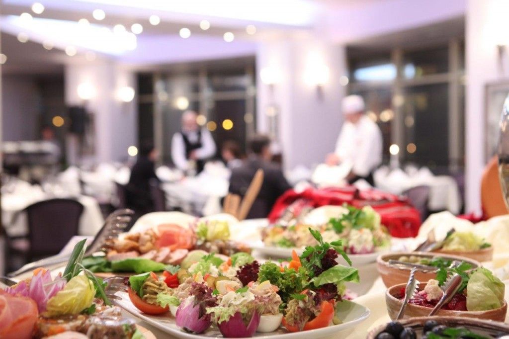 Inspectorii de muncă au bătut la poarta localurilor de nunți din județ. S-a lăsat cu sancțiuni