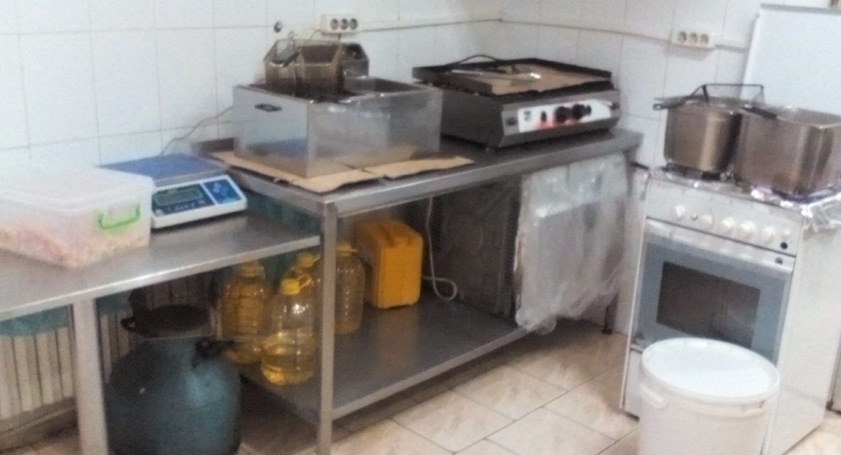 Amenzi pentru mizerie în mai multe localuri. Un fast-food din Slatina, pe lista neagră