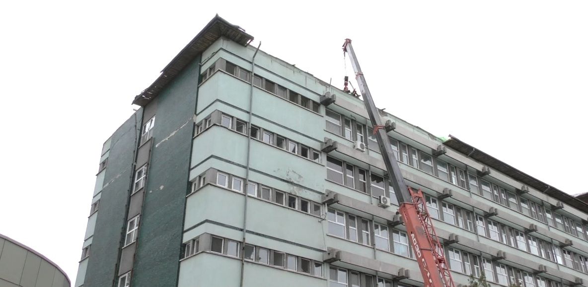 A început reabilitarea termică a Spitalului Slatina