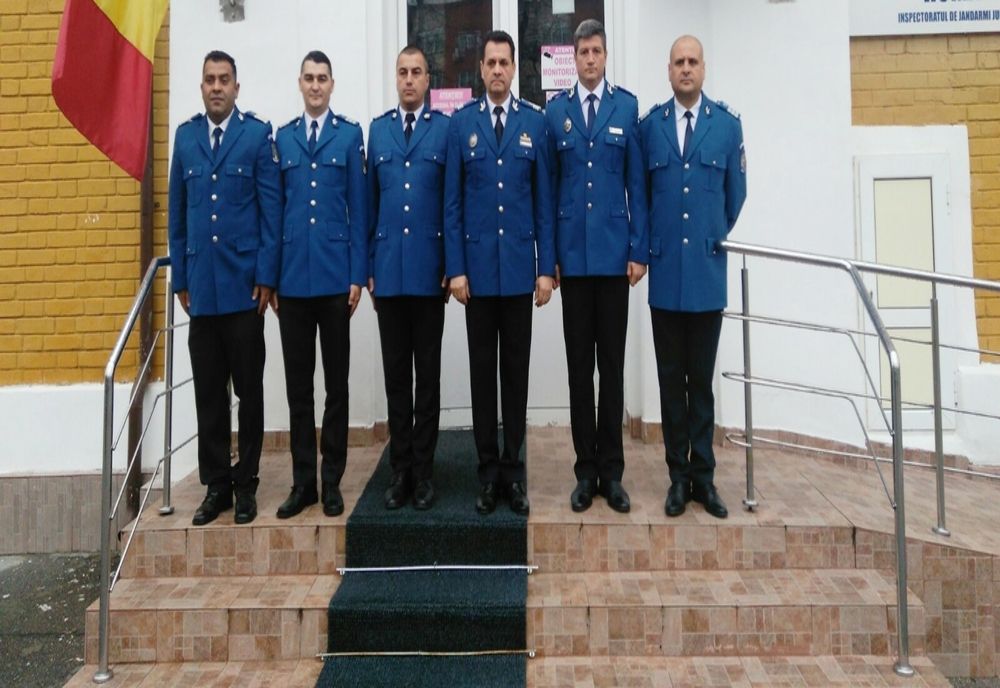 Avansări în grad de Ziua Naţională, la Jandarmeria Olt
