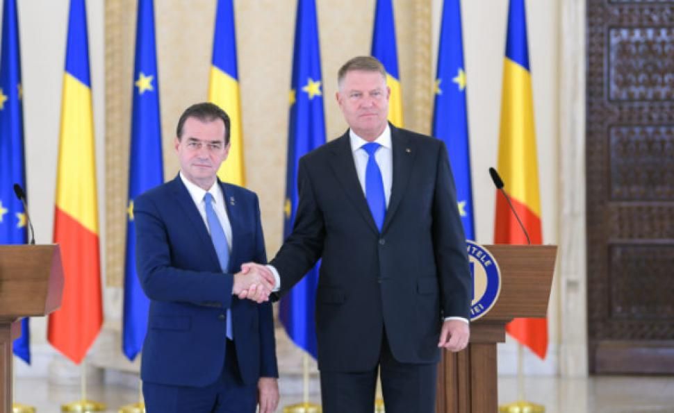 Cine sunt parlamentarii care au votat Guvernul Orban. Președintele Klaus Iohannis a semnat decretele de învestire în funcție, ale noilor miniștri