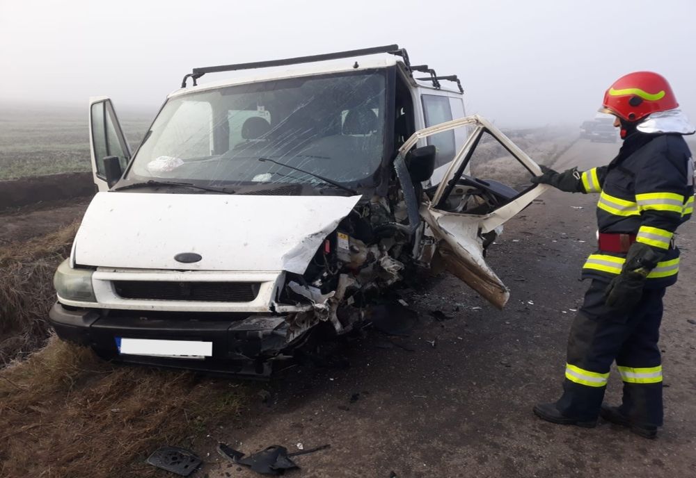 VIDEO | Două persoane rănite într-un accident rutier, la Cilieni