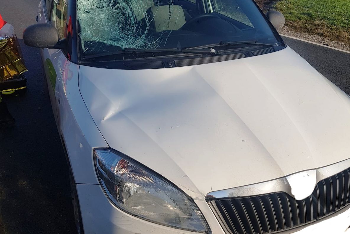 Accident pe un drum din Olt. Un biciclist a murit, după ce a fost lovit de un autoturism