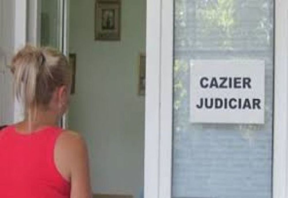 Au fost redeschise ghişeele de cazier judiciar