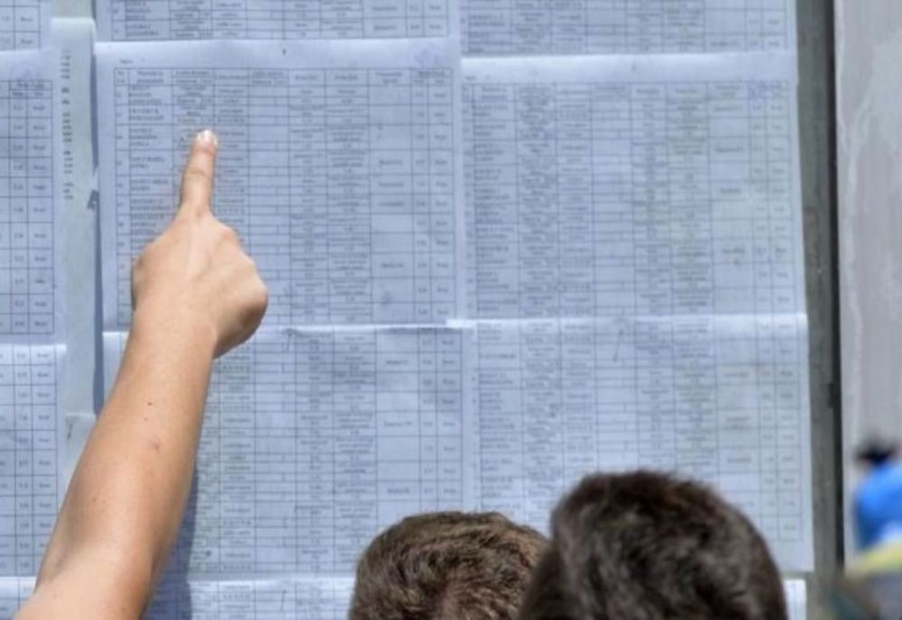 Peste 1.200 de elevi din Olt au contestat nota obţinută la Bacalaureat