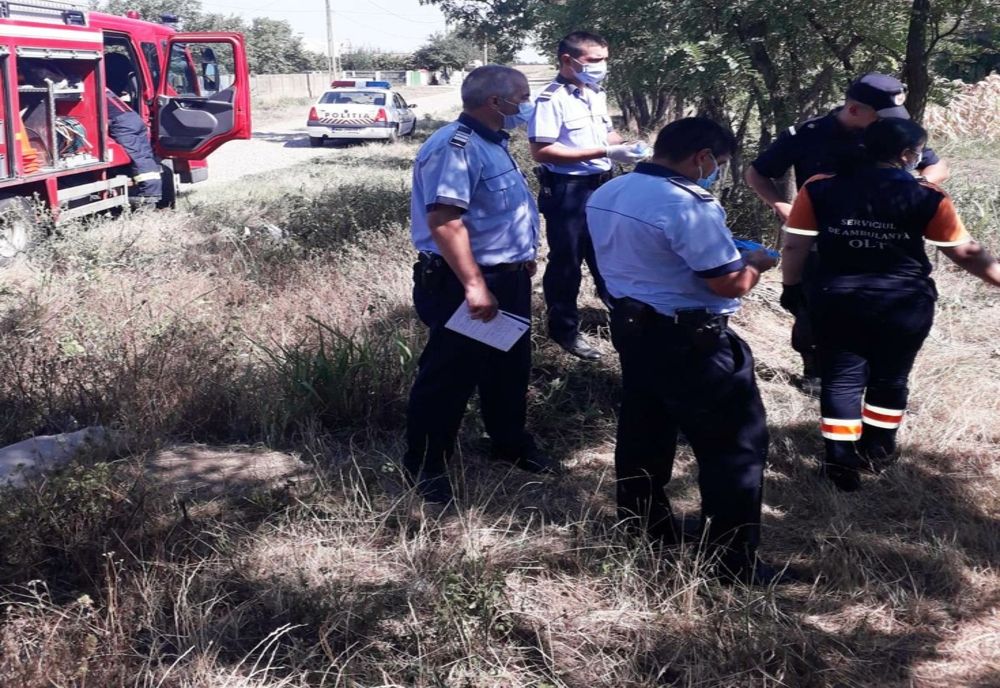 Un bărbat din Olt, găsit înecat într-o fântână. El era dat dispărut de familie