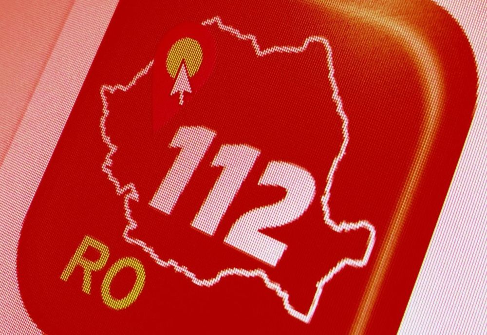 STS: Un bărbat din Olt a sunat la 112 de peste 9.500 de ori