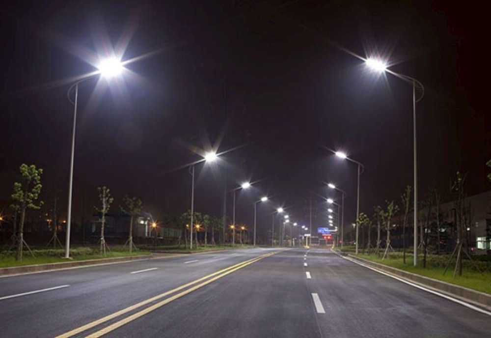 Fonduri guvernamentale pentru modernizarea iluminatului public, în două localităţi din Olt