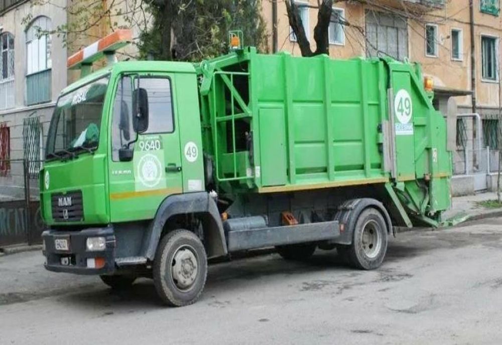 Licitaţia pentru colectarea deşeurilor din Olt, în linie dreaptă