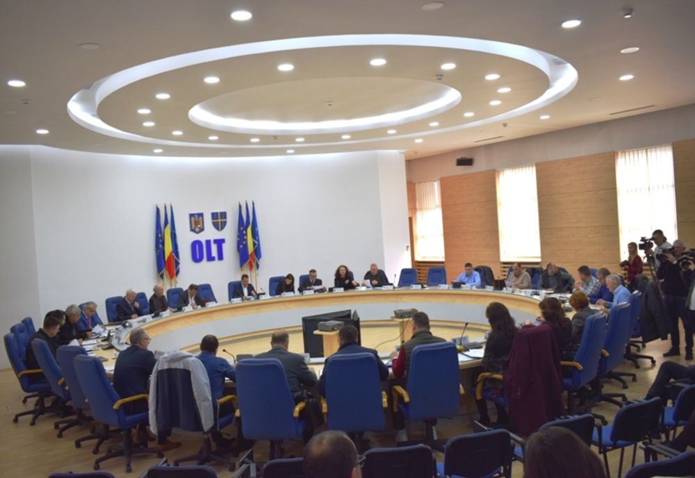 CJ Olt îşi alege, joi, noii vicepreşedinţi