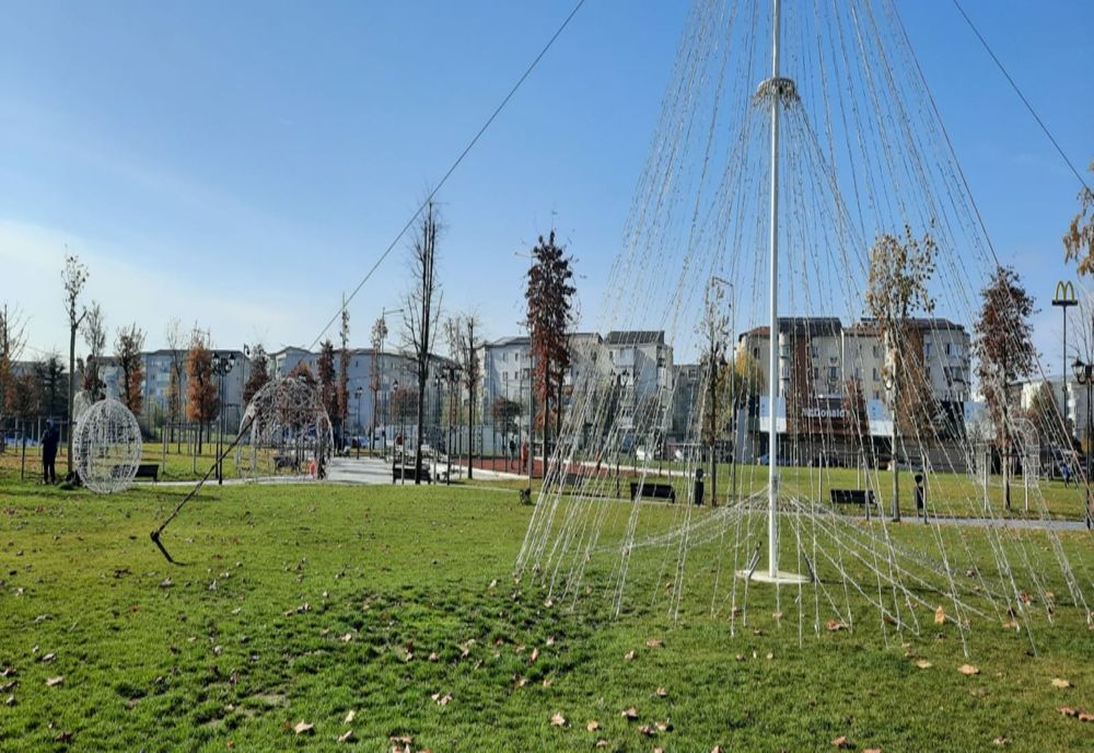 Vineri se inaugurează iluminatul festiv la Slatina