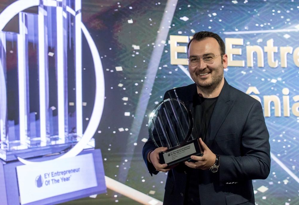 Un tânăr din Slatina, premiu internaţional pentru inovaţie în tehnologie