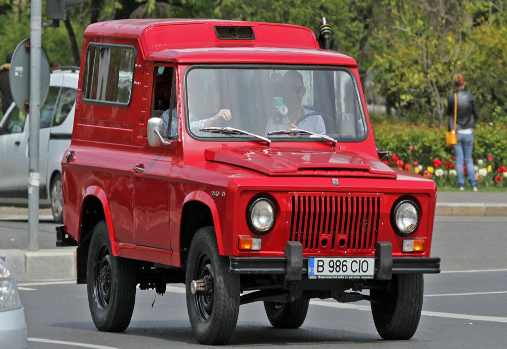 Eveniment pentru iubitorii de maşini clasice, duminică, la Slatina: „Retro-Parada Primăverii”