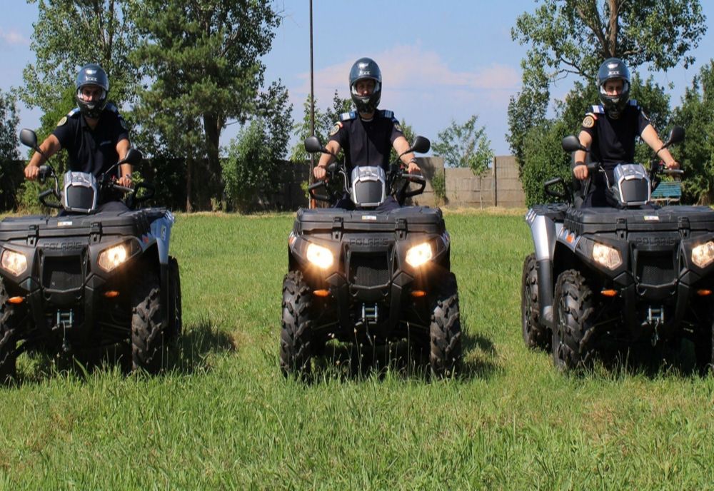 Jandarmii din Olt au primit ATV-uri