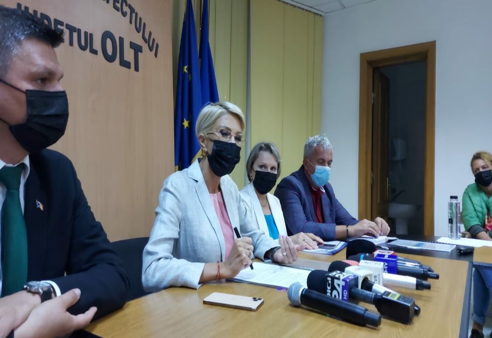 R. Turcan, la Slatina, despre îngrijitorii din sistemul de stat: „Testele pentru persoanele care nu doresc să se vaccineze se suportă din resurse personale”