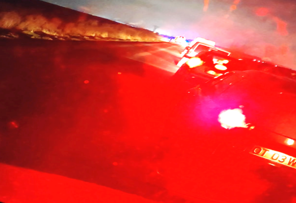 Accident în Olt: Două autoturisme s-au răsturnat