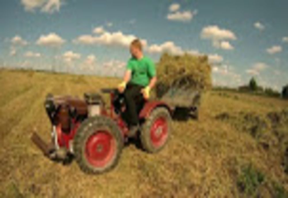 Veşti bune pentru fermieri. A fost promulgată Legea cooperaţiei agricole