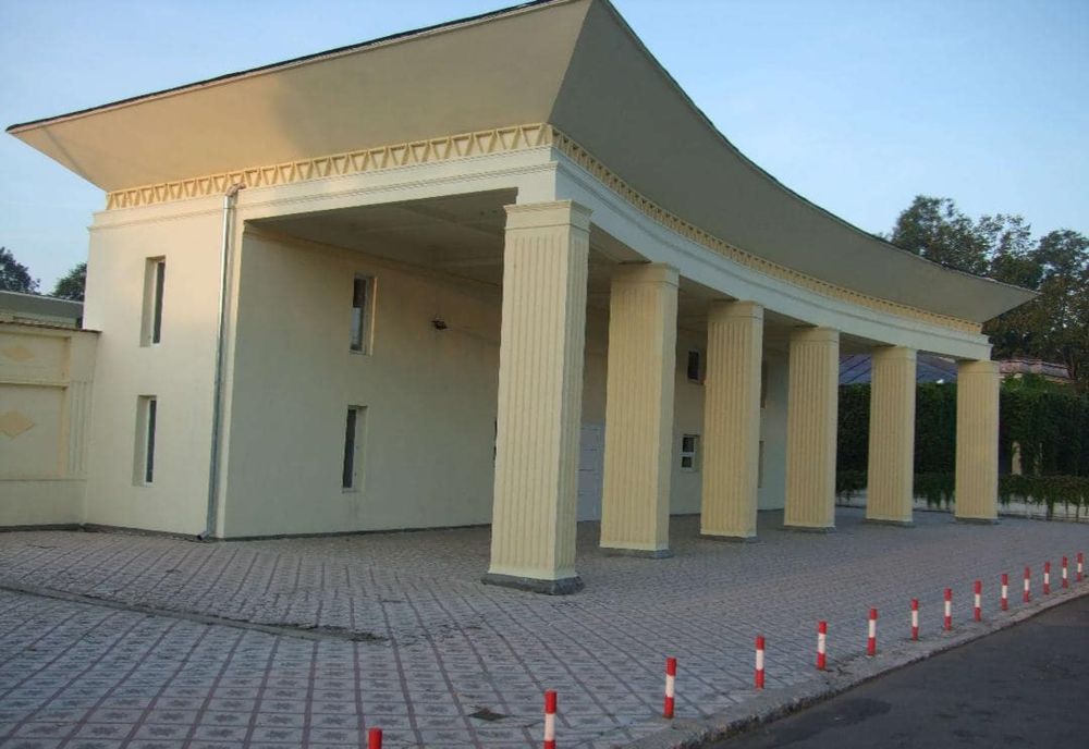 Se reabilitează Teatrul de Vară din Caracal