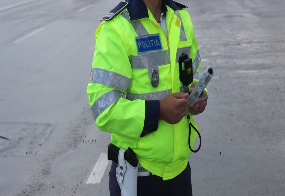 Olt: Şofer din Vâlcea, băut la volanul unei autoutilitare