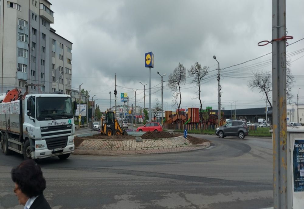 Slatina: Sensul giratoriu de la Steaua, modernizat