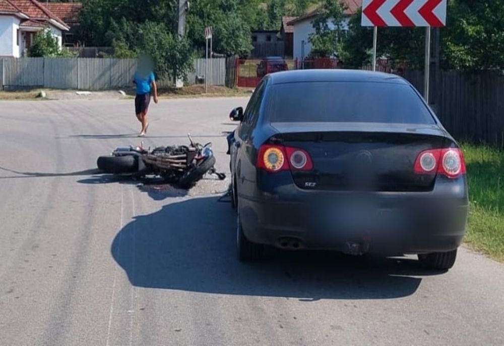Accident în judeţul Olt. Un bărbat, la spital
