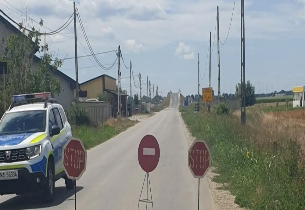 Drumul judeţean care trece prin Slătioara şi Piatra-Olt, închis