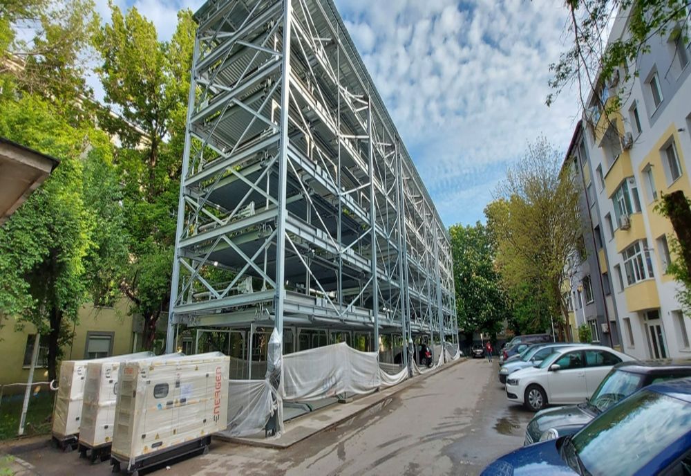 Parcările puzzle din Slatina, în linie dreaptă pentru punerea în funcţiune