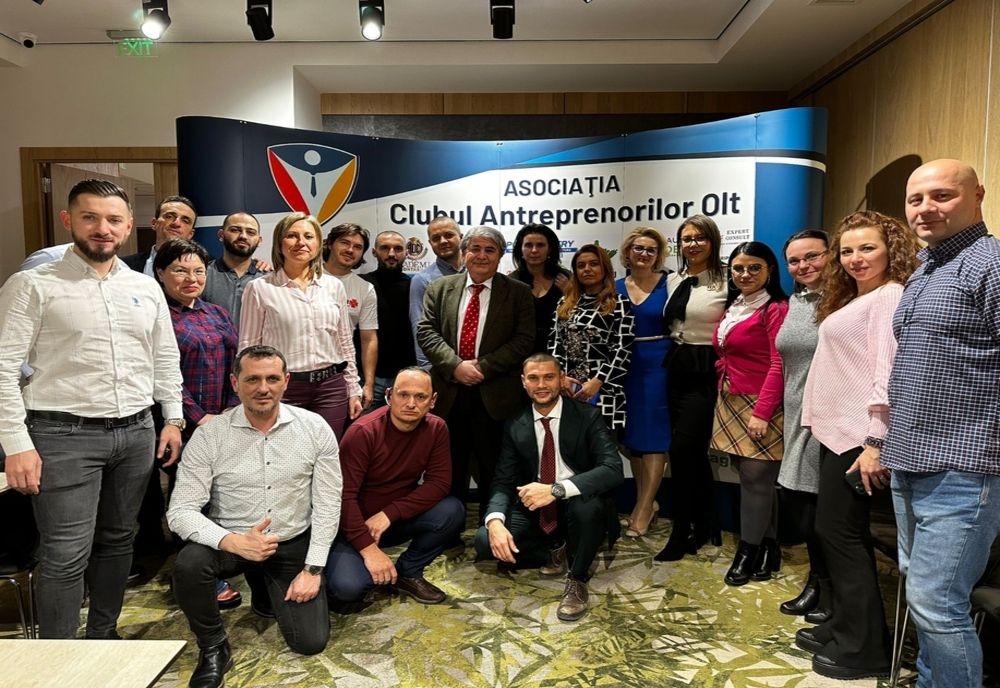 Workshop organizat la Slatina de Clubul Antreprenorilor Olt. Invitat, profesorul Dumitru Borţun