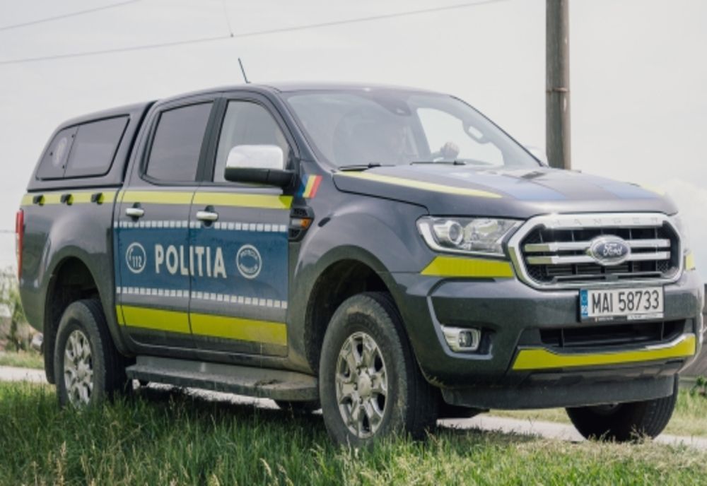 Olt: Dosar penal pentru un primar din Cârlogani care a omorât patru câini