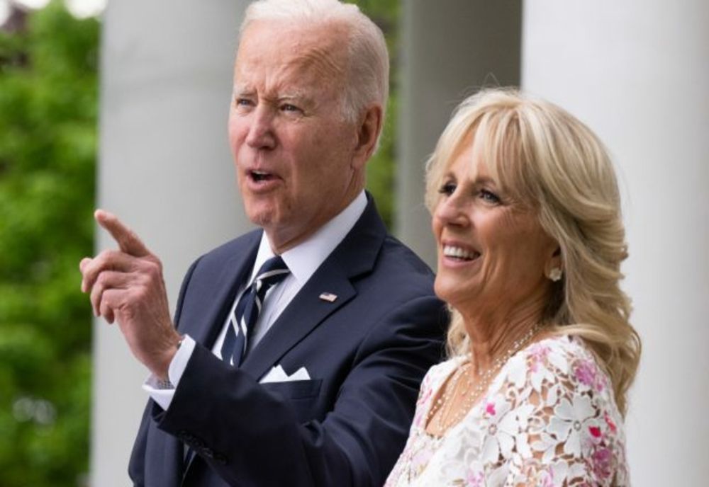 Jill Biden, testată pozitiv pentru COVID-19! Cum se simte Joe Biden