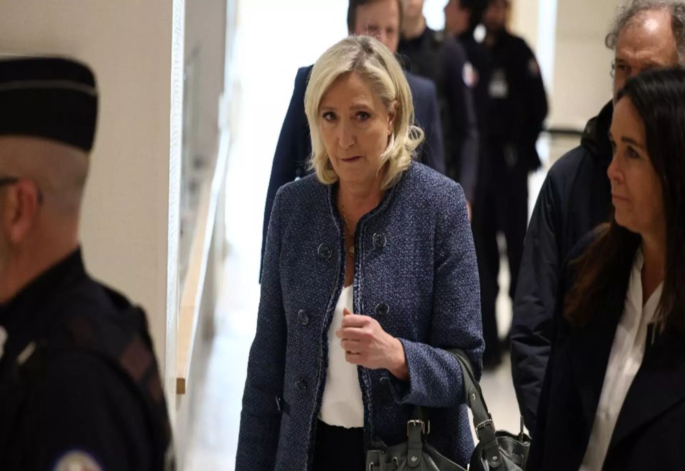 PENSIONAR CONDAMNAT PENTRU AMENINȚĂRI CU MOARTEA LA ADRESA JUDECĂTOAREI CARE A CONDAMNAT-O PE MARINE LE PEN