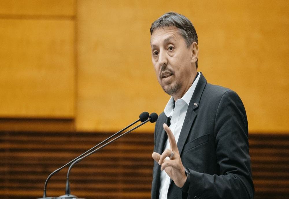 Răsturnare de situație pentru profesori! Ministrul a decis ce se întâmplă cu cei care vor să muncească și după ce au ieșit la pensie