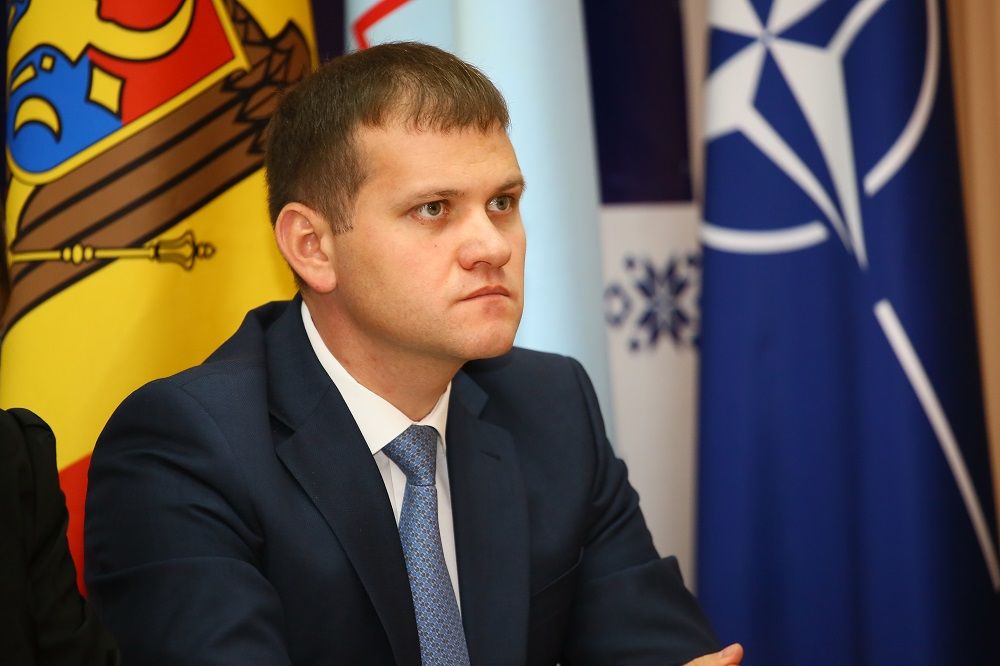 VALERIU MUNTEANU (AUR) CERE GUVERNULUI SĂ APERE INDUSTRIA STRATEGICĂ A ROMÂNIEI DE INFLUENȚELE ONG-URILOR CU AGENDĂ EXTERNĂ