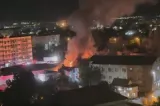 Incendiu devastator într-o locuință din Slatina. Trei persoane au ajuns la spital, printre care și o minoră