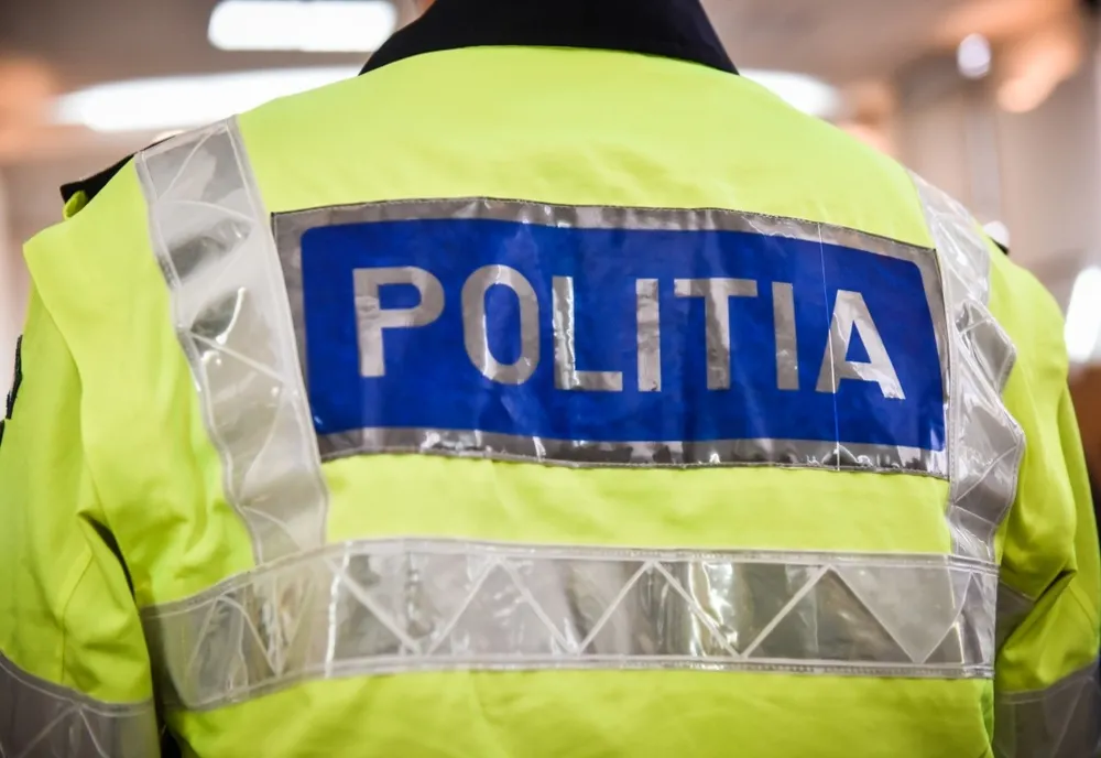 Copil la spital după ce a fost lovit de o maşină, pe trecerea de pietoni. Şoferul a fugit de la locul accidentului