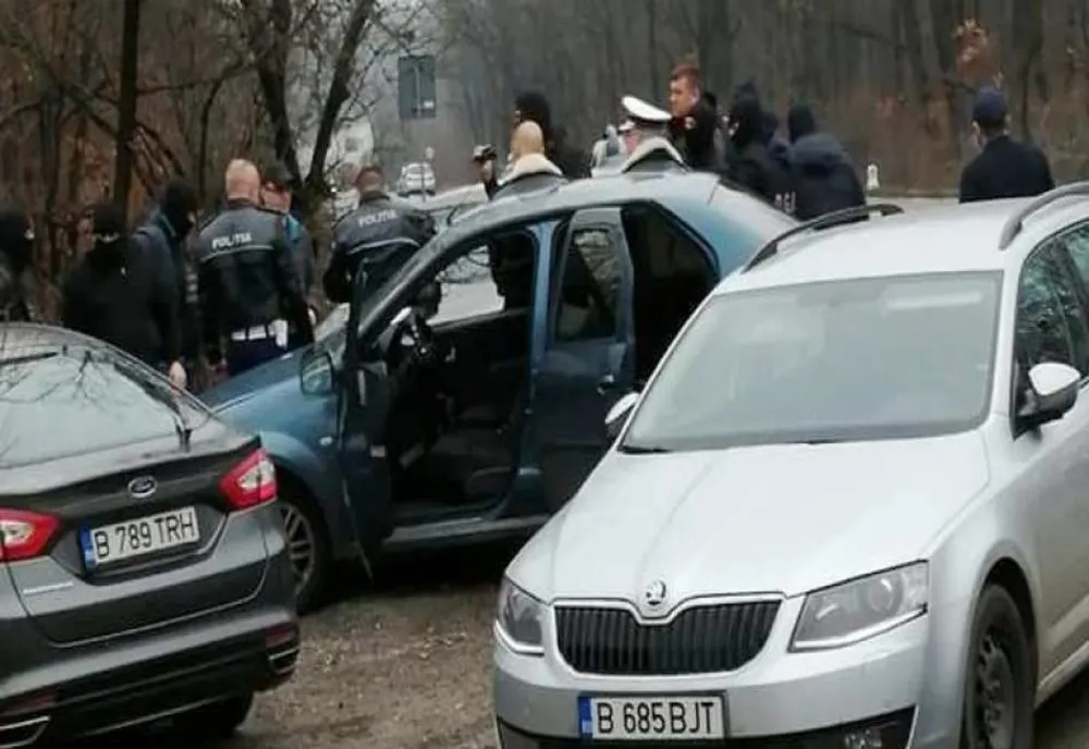 Mişcarea făcută de poliţiştii din Olt, prinşi în flagrant în luau mită de la un şofer. Nu mai vor în arest preventiv