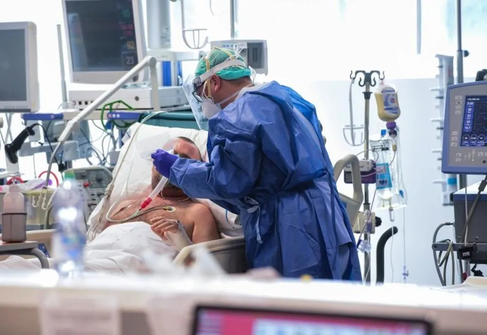 Olt: Cazuri noi de COVID-19, confirmate în această dimineaţă