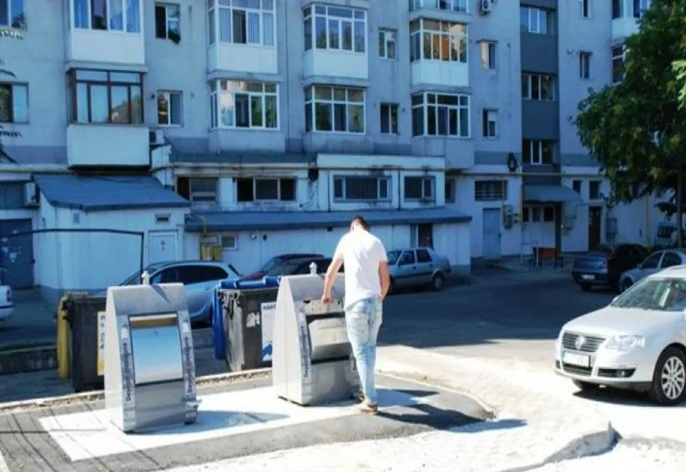 La Slatina continuă extinderea sistemului de containere de gunoi "undeground"