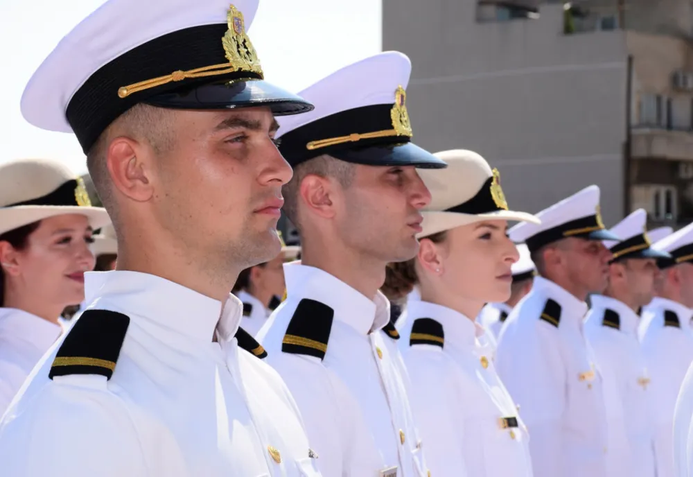 PESTE 800 DE ELEVI AU FOST ADMIȘI ÎN ȘCOLILE MILITARE