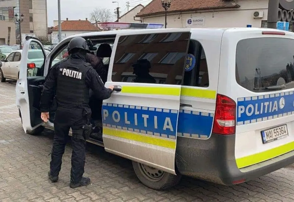 Percheziții la firme suspectate că ar fi fraudat fonduri europene