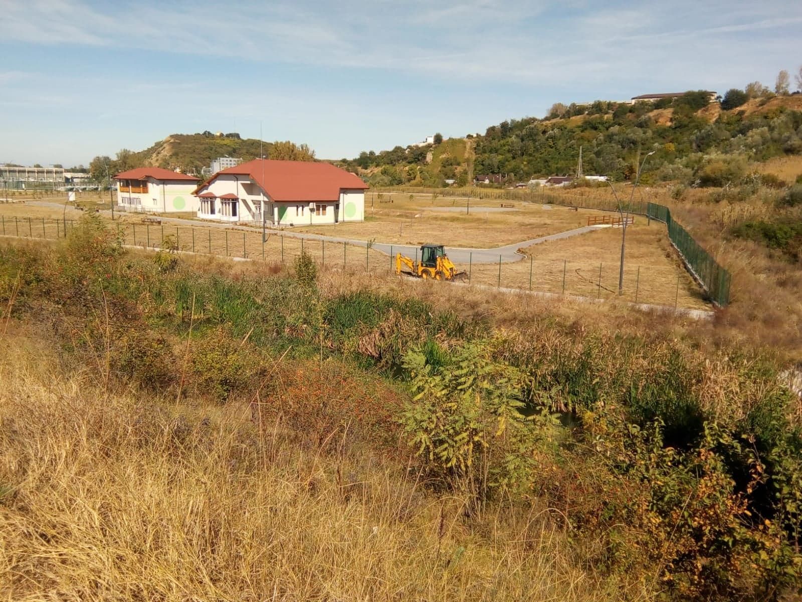 43026774_255445335164054_6179228809498198016_n