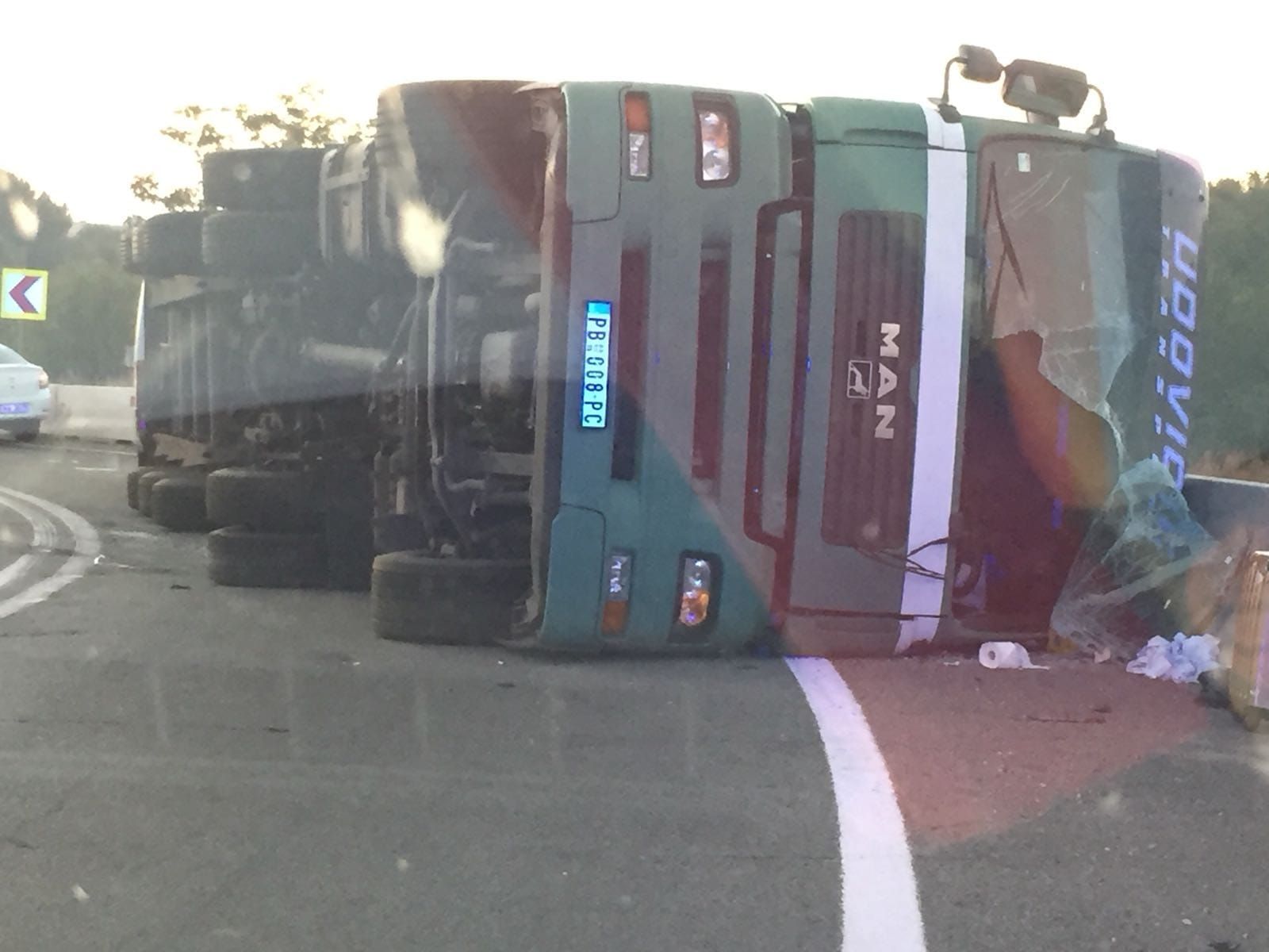 whatsapp image 2018-1sada0-05 at 10.05.00