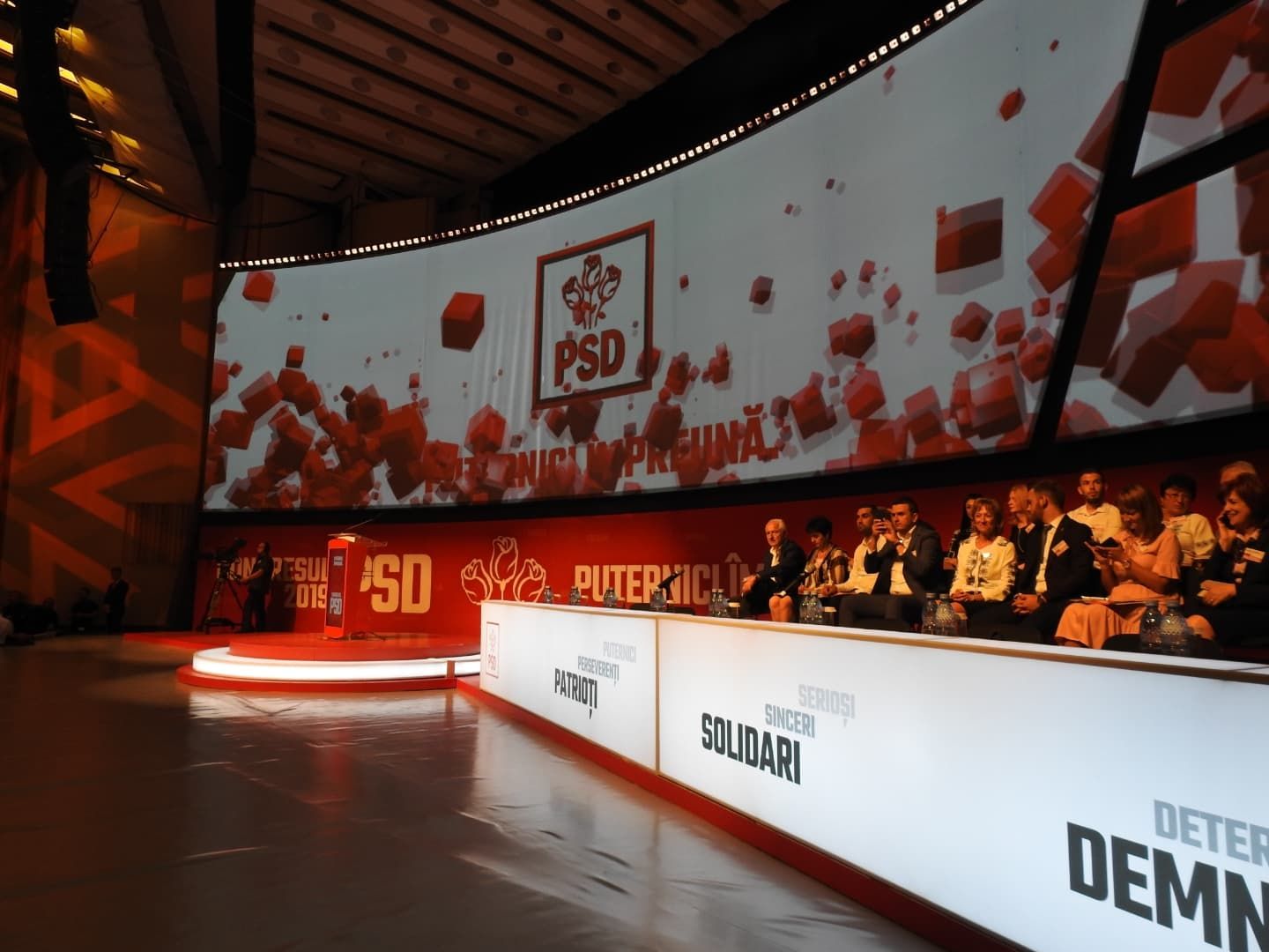 65675773_1341139692721958_350925869197295616_n